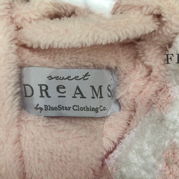 Robe with Lurex Sock gift set, pink robe & socks with hearts, New in sealed box - Picture 3 of 16